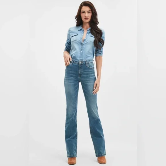 NWT Guess Jeans - Picture 2 of 7